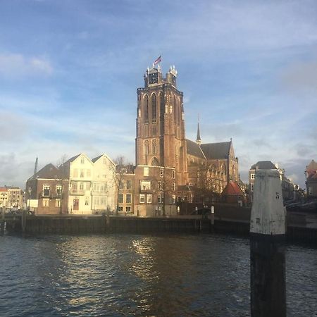 Benb Firstclassenglish Dordrecht Eksteriør bilde