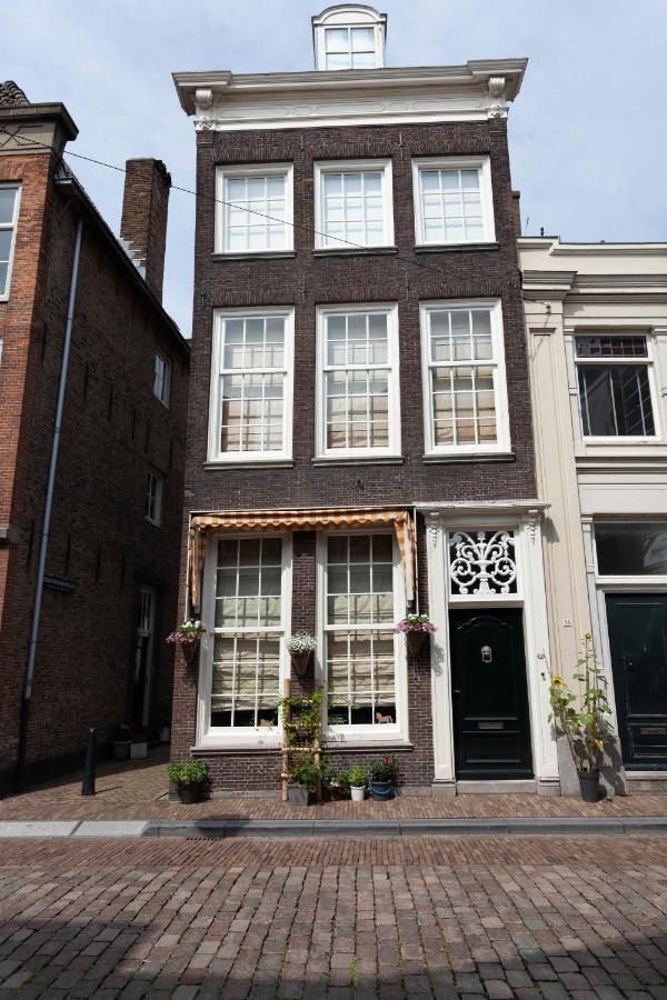 Benb Firstclassenglish Dordrecht Eksteriør bilde