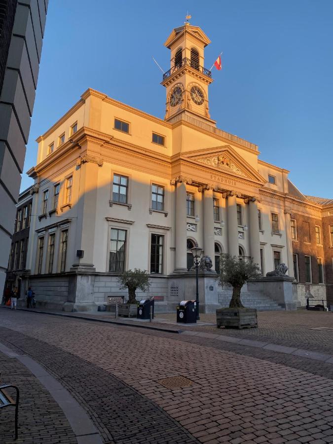 Benb Firstclassenglish Dordrecht Eksteriør bilde